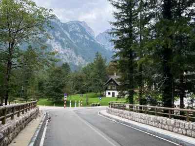 Od sobote dalje bo cesta Stahovica&ndash;Kamni&scaron;ka Bistrica ponovno prevozna za ves promet. Foto: občina Kamnik