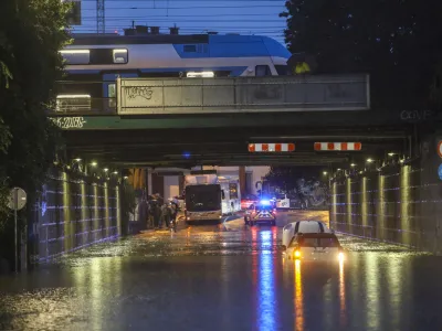 28.08.2023 - poplava v Ljubljani - zalit podvoz &Scaron;martinska cestaFoto: Luka Cjuha