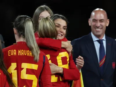 Soccer Football - FIFA Women's World Cup Australia and New Zealand 2023 - Final - Spain v England - Stadium Australia, Sydney, Australia - August 20, 2023 Spain's Queen Letizia and President of the Royal Spanish Football Federation Luis Rubiales celebrate with Olga Carmona after winning the World Cup final REUTERS/Asanka Brendon Ratnayake