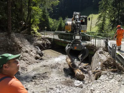- 22.08.2023 &ndash; ogled hudourni&scaron;kega območja - posledice poplav v najbolj prizadetih krajih - najhuj&scaron;a naravna ujma v zgodovini Slovenije - prizadeti dve tretjini države &ndash; hudourniki &ndash; plazovi //FOTO: Nik Erik Neubauer