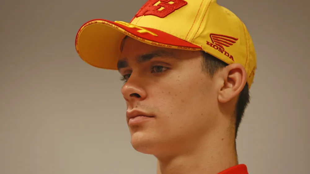 motokrosist Tim Gajser- 10.03.2016 - novinarska konferenca motokrosista Tima Gajserja po zmagi in drugem mestu na dirkah svetovnega prvenstva MXGP na Tajskem.///FOTO: Luka Cjuha