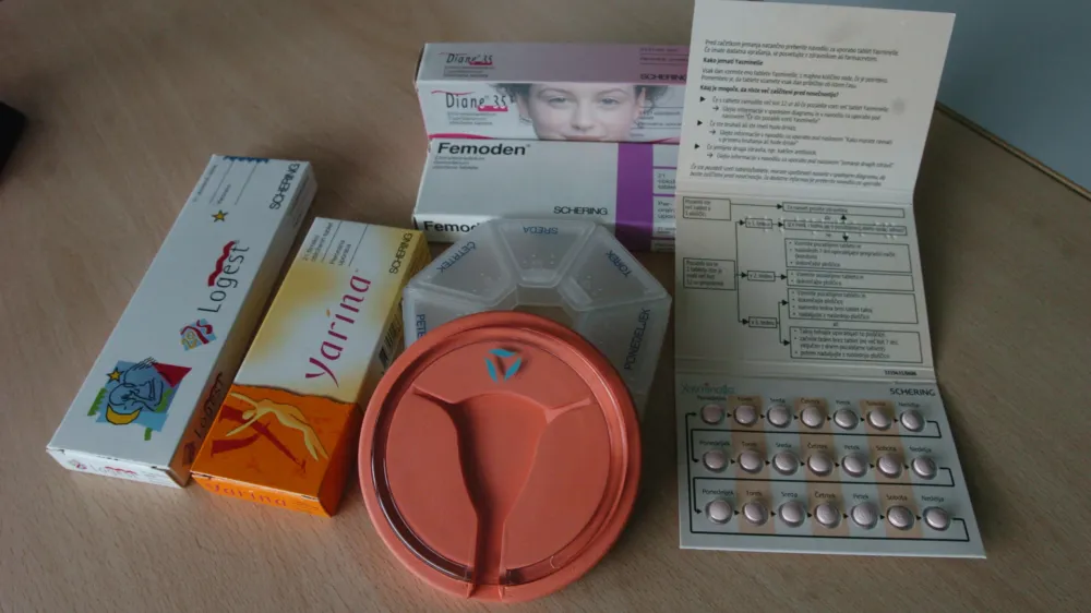 kontracepcija - zdravila &ndash; zdravstvo,// FOTO: Luka CjuhaOPOMBA: ZA OBJAVO V ČASOPISU DNEVNIK