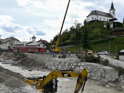 Poplave- 31.08.2023 &ndash; Gradnja novega mostu na cesti Kamnik&ndash;Stahovica.//FOTO: Nik Erik Neubauer