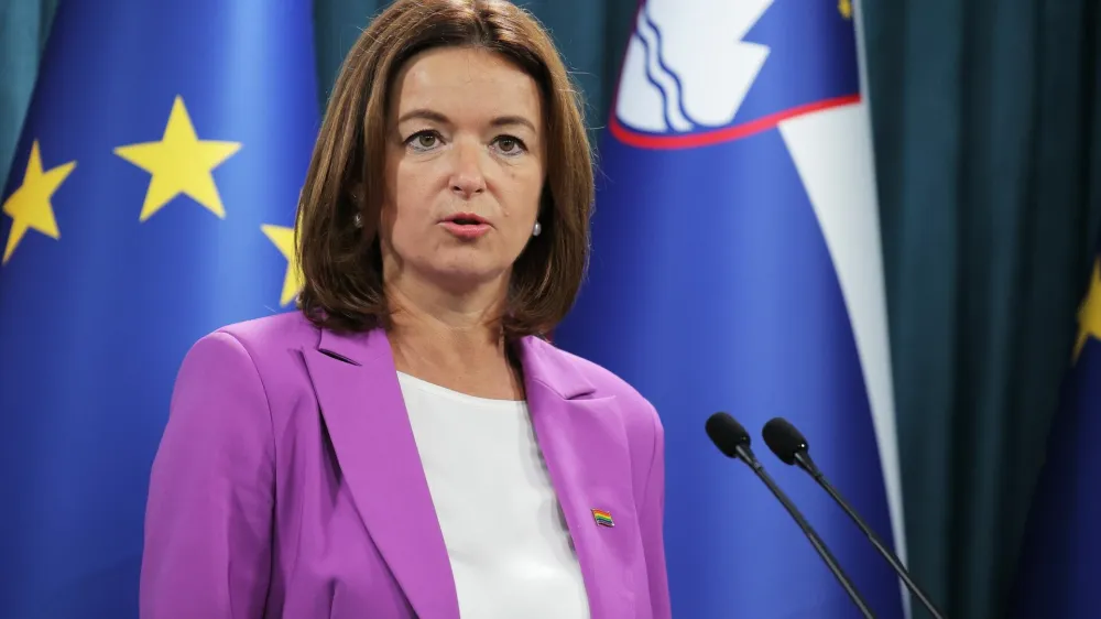 Ljubljana, vlada.<br>Novinarska konferenca predsednice republike Natase Pirc Musar, predsednika vlade Roberta Goloba ter zunanje ministrice Tanje Fajon po izvolitvi Slovenije za nestalno clanico Varnostnega sveta ZN.