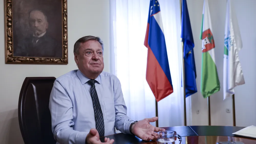 - 27.09.2023 &ndash; Zoran Janković, župan mestne občine Ljubljana od leta 2006 //FOTO: Jaka GasarOPOMBA: DNEVNIKOV OBJEKTIV &ndash; INTERVJU 2023