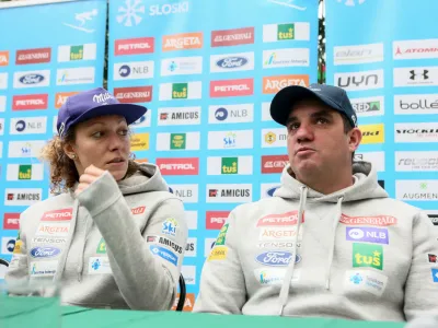 Ilka &Scaron;tuhec, trener Ilke &Scaron;tuhec Grega Ko&scaron;tomaj- 30.01.2019 &ndash; Smučarska zveza Slovenije (SZS) &ndash; alpski smučarji - mo&scaron;ka reprezentanca v alpskem smučanju pred odhodom na svetovno prvenstvo v &scaron;vedski Arej //FOTO: Luka Cjuha.