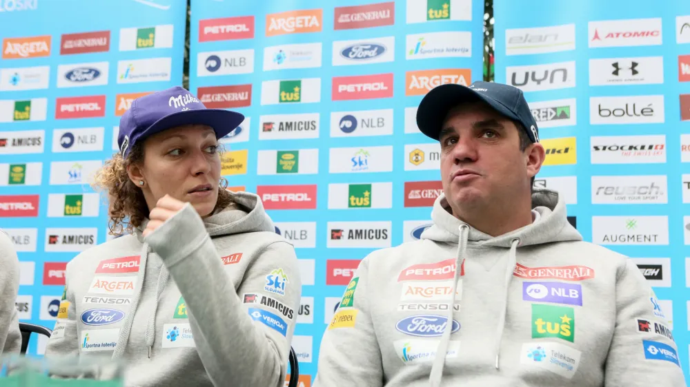 Ilka &Scaron;tuhec, trener Ilke &Scaron;tuhec Grega Ko&scaron;tomaj- 30.01.2019 &ndash; Smučarska zveza Slovenije (SZS) &ndash; alpski smučarji - mo&scaron;ka reprezentanca v alpskem smučanju pred odhodom na svetovno prvenstvo v &scaron;vedski Arej //FOTO: Luka Cjuha.