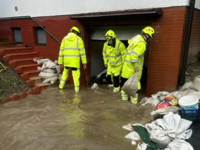 Prevaljski gasilci po skoraj &scaron;tirih tednih od katastrofalne ujme in ko jim dela ob novih nalivih ne zmanjkuje, opozarjajo, da nimajo več dovolj opreme za intervencije in tudi denarja za nakup ne.