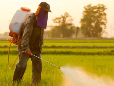 skropjenje s herbicidi