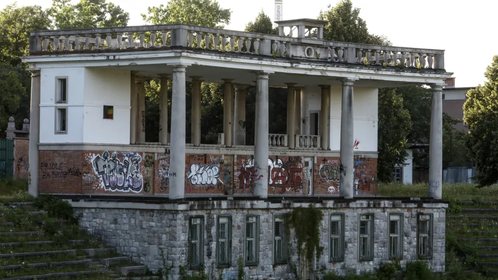 Ljubljanski župan Zoran Janković si želi, da bi Plečnikov stadion po morebitni prenovi prvenstveno ostal namenjen &scaron;portu.&nbsp;