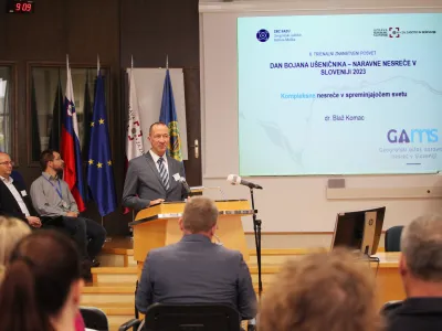 Blaž Komac iz goegrafskega in&scaron;tituta je povabil javnost in stroko, da pomaga dopolniti Geografski atlas naravnih nesreč.
&nbsp;
