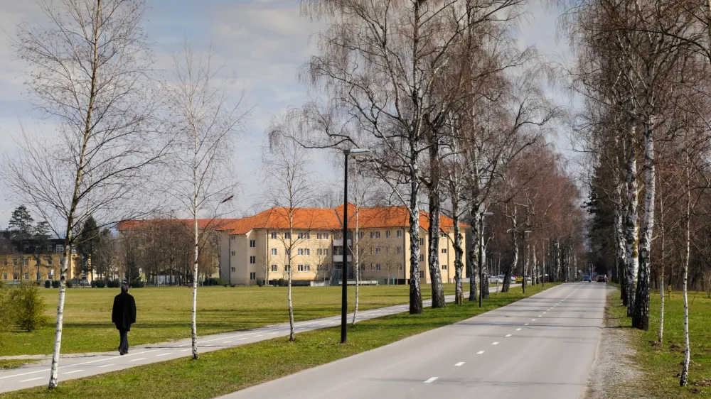 koda 1Novinarska konferenca odbora psihiatricne bolnisnicne dejavnosti v okviru Zdruzenja zdravstvenih zavodov Slovenije na temo ukrepov v splosnem dogovoru 2013 in njihovih posledic za psihiatricne bolnisnice; Psihiatricna klinika, sejna soba, Studenec 48, LJUBLJANAFoto: Nebojsa Tejic/STA