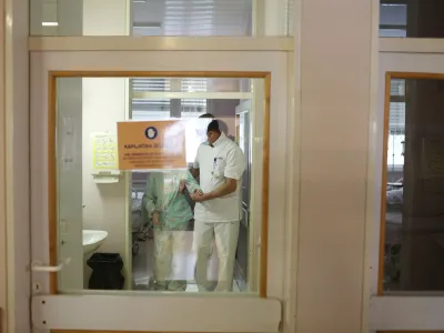 Težave z name&scaron;čanjem bolnikov so se začele &scaron;e pred sezono gripe. ﻿Fotografija je simbolična.&nbsp;