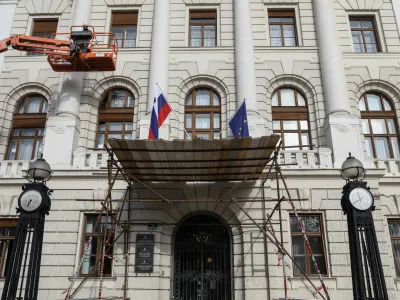 Prenova sodni&scaron;ke zakonodaje se dotika tudi nabora disciplinskih sankcij, iz katerega bodo črtali najostrej&scaron;o kazen prenehanja sodni&scaron;ke funkcije.&nbsp;