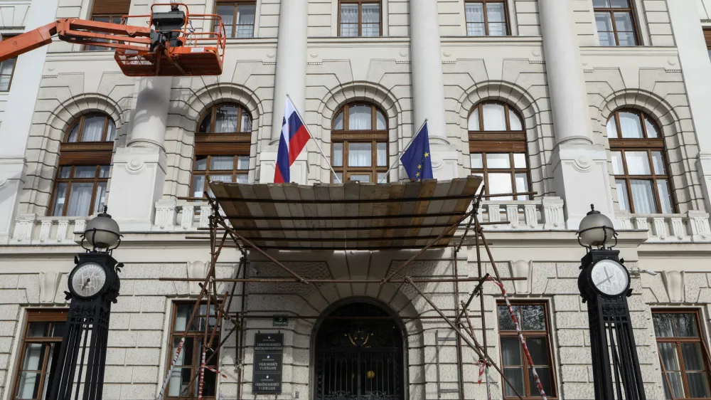 Prenova sodni&scaron;ke zakonodaje se dotika tudi nabora disciplinskih sankcij, iz katerega bodo črtali najostrej&scaron;o kazen prenehanja sodni&scaron;ke funkcije.&nbsp;