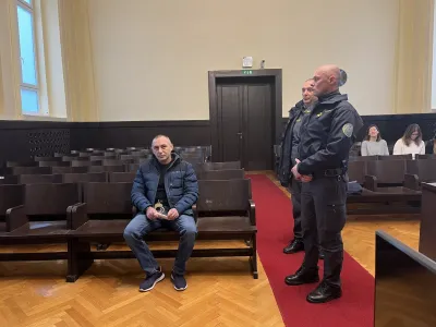 Mehmed &scaron;očri napad s kijem 