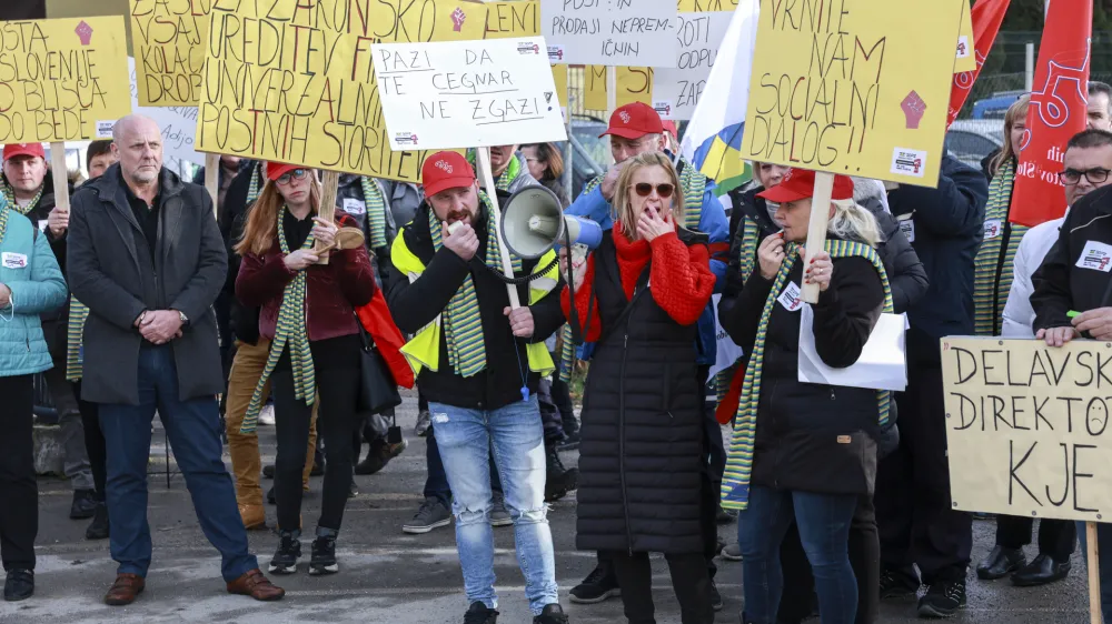 - 28.11.2023 &ndash; protest po&scaron;tnih delavcev Slovenije - Ljubljana //FOTO: Jaka Gasar