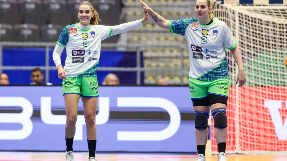 Nina SPREITZER, Valentina Tina KLEMENČIČ, Slovenia vs. Angola, IHF 2023 Women's World Championship - DENMARK, NORWAY, SWEDEN,, STAVANGER, NORWAY, 02.12.2023., Mandatory Credit &copy; Damir Sencar / kolektiff