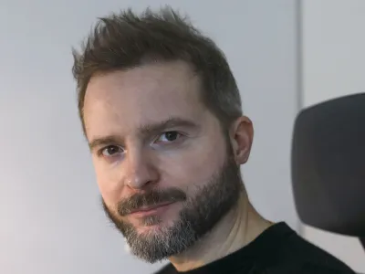 - 29.11.2023 &ndash; Tomato Ko&scaron;ir, grafični oblikovalec - mednarodno uveljavljen oblikovalec vizualnih komunikacij,<br><br> <br><br>//FOTO: Luka Cjuha