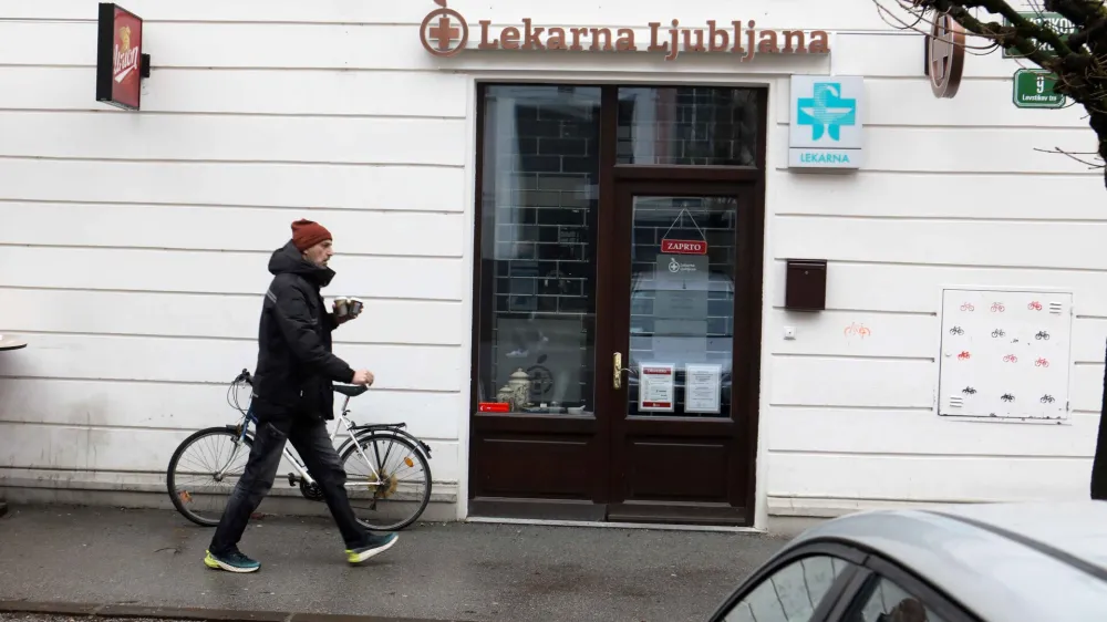 - 14.12.2023 &ndash; zaprta Lekarna Ljubljana Levstik, Levstikov trg 9 //FOTO: Tomaž Skale