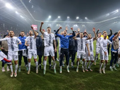 - slavje - slovenska nogometna reprezentanca se je uvrstila na Euro 2024 -- 20.11.2023 &ndash; nogomet &ndash; Slovenija: Kazahstan, kvalifikacije za nogometno evropsko prvenstvo EP 2024, 10. krog: skupina H, //FOTO: Jaka Gasar