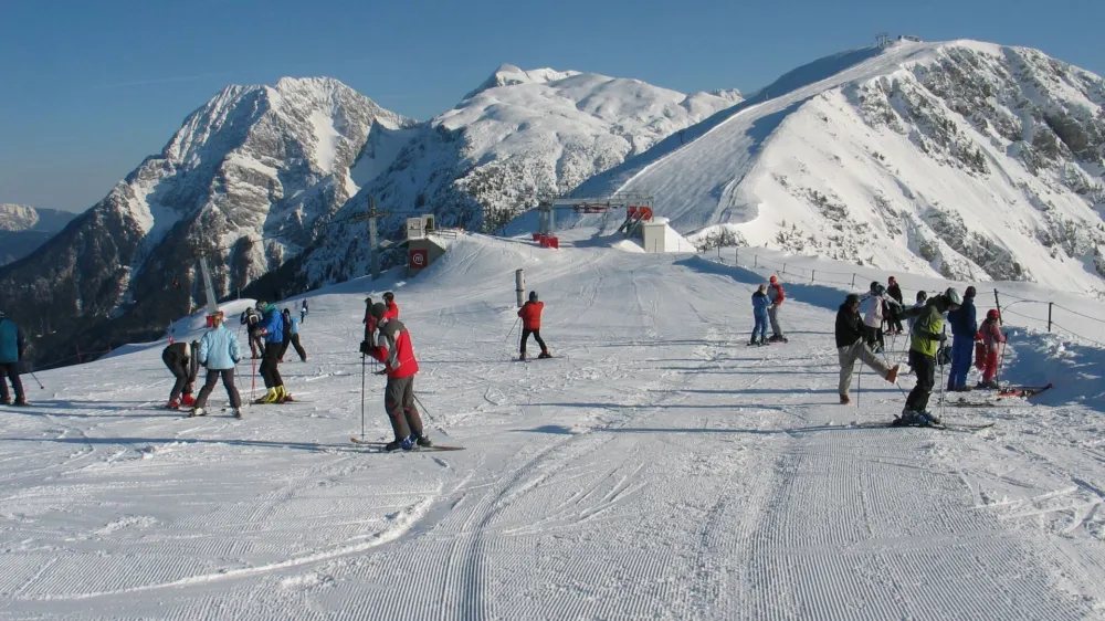 Smuči&scaron;če Krvavec, smučarji