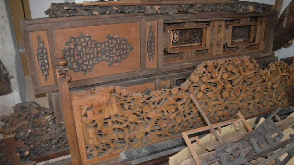 Sku&scaron;kova kitajska zbirka, restavriranje makete hi&scaron;e, SEM