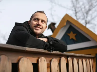 - 15.02.2018 - Jure Koir, nekdanji vrhunski alpski smučar, danes pa uspeen podjetnik in lastnik portne trgovine Forma F+,  //FOTO: Luka CjuhaOPOMBA: DNEVNIKOV OBJEKTIV - INTERVJU 2018.