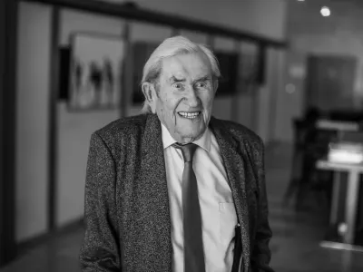 - 13.04.2022 &ndash; Jurij Souček, dramski igralec, režiser in sinhronizator risank ob 93. letu starosti, prejemnik naziva častni me&scaron;čan glavnega mesta Ljubljana leta 2022, //FOTO: Bojan Velikonja