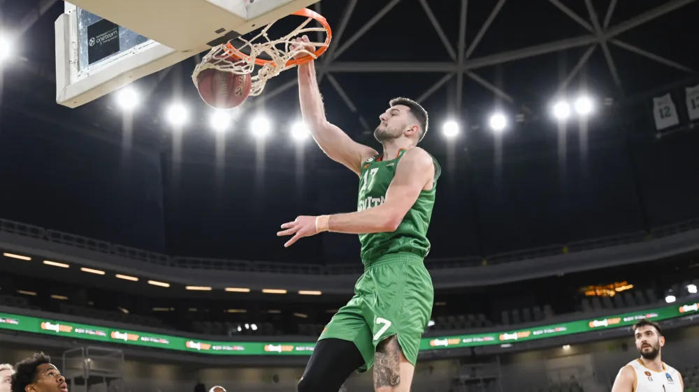 Karlo Matković- 17.01.2024 &ndash; ko&scaron;arka - Cedevita Olimpija: Reyer Venez, evropski pokal, 15. krog: skupina A //FOTO: Nik Erik Neubauer