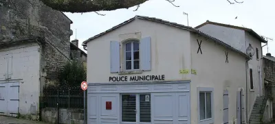 Policijska postaja v Nersacu