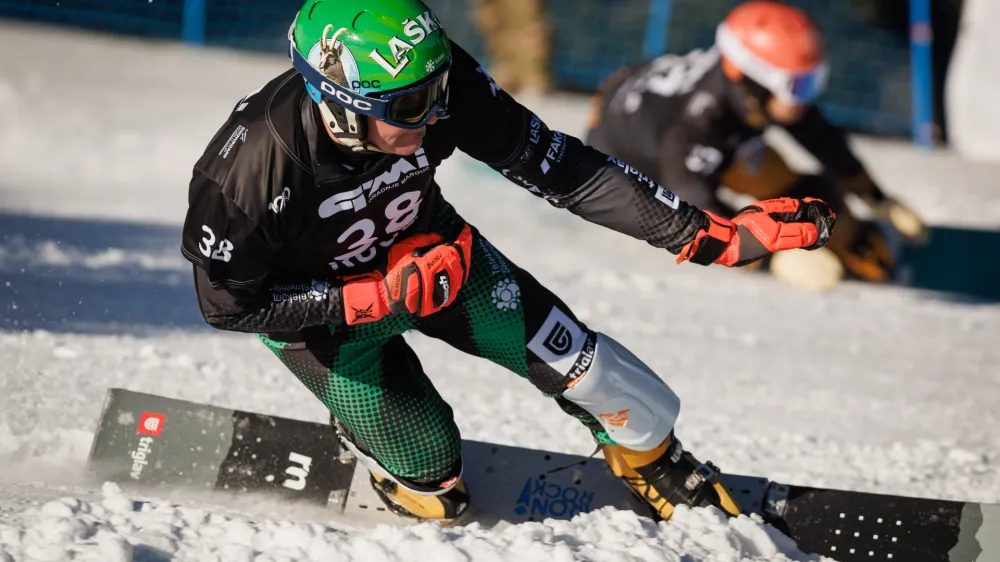 Zrece, smucisce Rogla.<br>Svetovni pokal v deskanju na snegu, paralelni veleslalom za moske in zenske.<br>Slovenski deskar na snegu Rok Marguc.