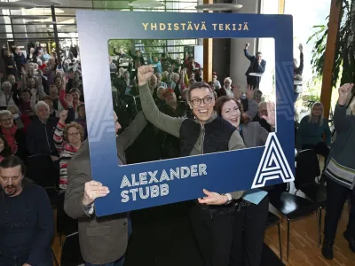 National Coalition presidential candidate Alexander Stubb campaigns at the Foibekartano in Vantaa, Finland, January 26, 2024 Heikki Saukkomaa/Lehtikuva/via REUTERS   ATTENTION EDITORS - THIS IMAGE WAS PROVIDED BY A THIRD PARTY. NO THIRD PARTY SALES. NOT FOR USE BY REUTERS THIRD PARTY DISTRIBUTORS. FINLAND OUT. NO COMMERCIAL OR EDITORIAL SALES IN FINLAND.