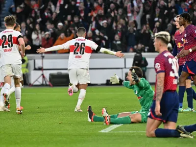 27 January 2024, Baden-Wuerttemberg, Stuttgart: Stuttgart's Deniz Undav (3rd L) celebrates after scoring his side's fifth goal of the game during the German Bundesliga soccer match between VfB Stuttgart and RB Leipzig at MHPArena. Photo: Jan-Philipp Strobel/dpa - IMPORTANT NOTE: In accordance with the regulations of the DFL German Football League and the DFB German Football Association, it is prohibited to utilize or have utilized photographs taken in the stadium and/or of the match in the form of sequential images and/or video-like photo series.