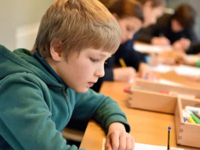 Počitni&scaron;ko varstvo v Mali ulici