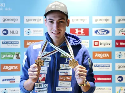Timi Zajc- 29.01.2024 - tiskovna konferenca smučarskih skakalcev po vrnitvi z zlato medaljo iz svetovnega prvenstva v Kulmu //FOTO: Jaka Gasar