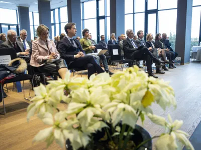 Postojna, Hotel Jama.<br>Otvoritveni dogodek slovenskega predsedovanja Strategiji EU za alpsko regijo.