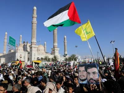 People take part in a weekly rally organised by the Houthis titled 'We Are With Gaza Until Victory,' amid the ongoing conflict between Israel and the Palestinian Islamist group Hamas, in Sanaa, Yemen February 2, 2024. REUTERS/Khaled Abdullah REFILE &ndash; REMOVING MENTION OF PLACARDS SHOWING THE HOUTHI SLOGAN