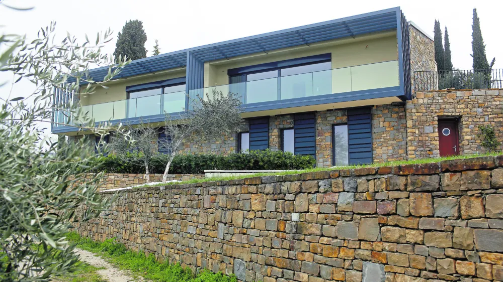 - črna gradnja - lastnika objektov Vitoslav in Metka T&uuml;rk, Parecag//FOTO: Jaka Gasar