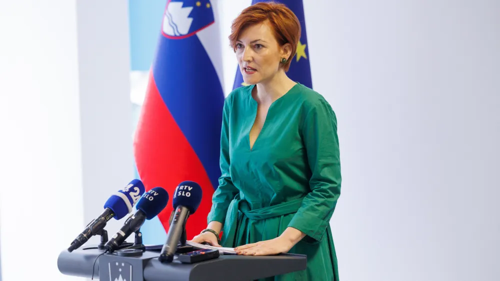 Ljubljana, ministrstvo za kulturo.<br>Ministrica za kulturo Asta Vrecko je predstavila predlog Nacionalnega programa za kulturo, ki gre tudi v javno razpravo.