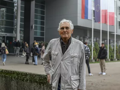  18.10.2022 &ndash; dr. Niko To&scaron;, sociolog, pravnik, zaslužni profesor Fakultete za družbene vede Univerze v Ljubljani; //FOTO: Luka CjuhaOPOMBA: INTERVJU ZA OBJEKTIV 2022