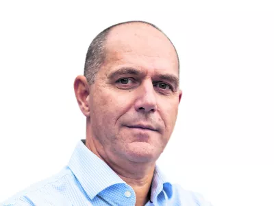  04.11.2019 &ndash; red. prof. dr. Jože P. Damijan, ekonomist &ndash; redni profesor Ekonomske fakultete Univerze v Ljubljani in nekdanji politik - podpredsednik Strate&scaron;kega sveta za gospodarstvo pri predsedniku vlade, predsednik vladnega Odbora za reforme in minister za razvoj<br> <br>//FOTO: Matjaž Ru&scaron;t<br>------<br>COLOR<br>NA BELI PODLAGI<br>ZA KOLUMNO<br>V PERMANENT !!!