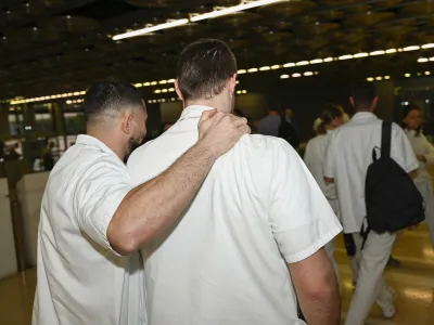  - 09.01.2024 &ndash; opozorilna stavka zdravnikov in zobozdravnikov - zdravniki in zobozdravniki zaradi neuresničenih zavez vlade iz že sklenjenih sporazumov opozorilno stavkali. protest //FOTO: Nik Erik Neubauer 