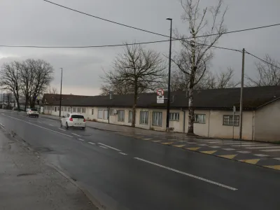 Družba KPL želi območje nekdanje vrtnarije Rast pozidati s poslovno-trgovskimi in večstanovanjskimi stavbami, ki bi imele poleg pritličja &scaron;e največ dve nadstropji in terasno etažo.&nbsp;