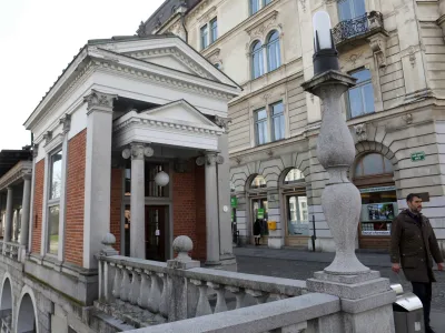 Paviljon Zvonček je prazen od konca leto&scaron;njega januarja, ko je prej&scaron;nji najemnici potekla pogodba.&nbsp;