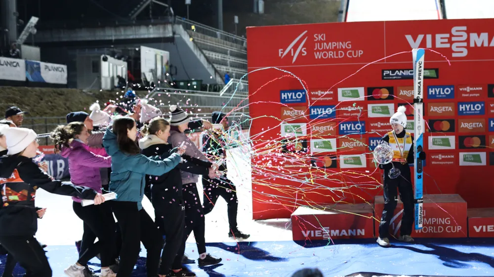 - Nika Prevc. - 21.03.2024. Finale Svetovnega pokala v smučarskih skokih za ženske v Planici. Foto: Bojan Velikonja