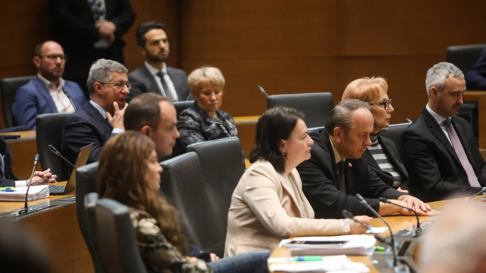 poslanci SDS - 13.12.2023 &ndash; Državni zbor RS - 15. redna seja DZ &ndash; //FOTO: Bojan Velikonja