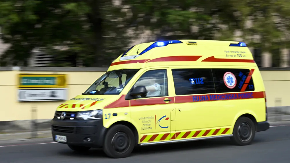 re&scaron;evalno vozilo<br><br><br>- 22.09.2022 &ndash; simbolična fotografija &ndash; javno zdravstvo - zdravstveni sistem &ndash; zdravje &ndash; <br><br>//FOTO: Nik Erik Neubauer