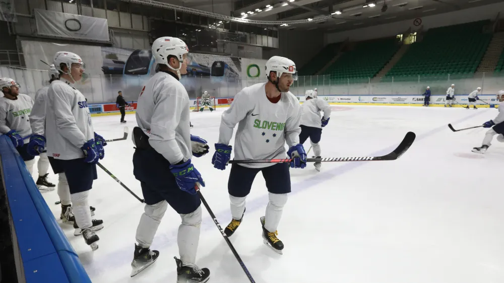 02.04.2024 - začetek reprezentančnega zbora slovenske hokejske reprezentance za priprave na SP divizije - hokejska reprezentancaFoto: Luka Cjuha