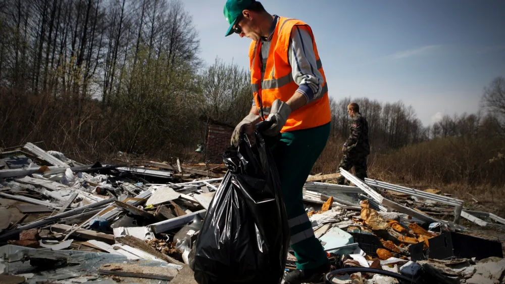 Po vsej Sloveniji se bodo v soboto nadaljevale spomladanske čistilne akcije. Foto: Bojan Velikonja&nbsp;